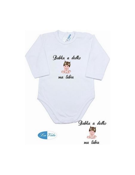 Babka a dedko ma ľúbia